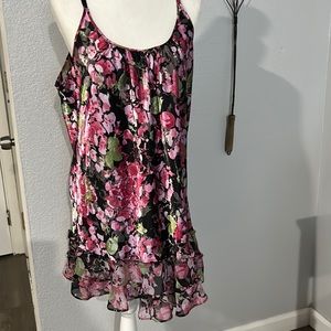 Oscar de la Renta pink label.